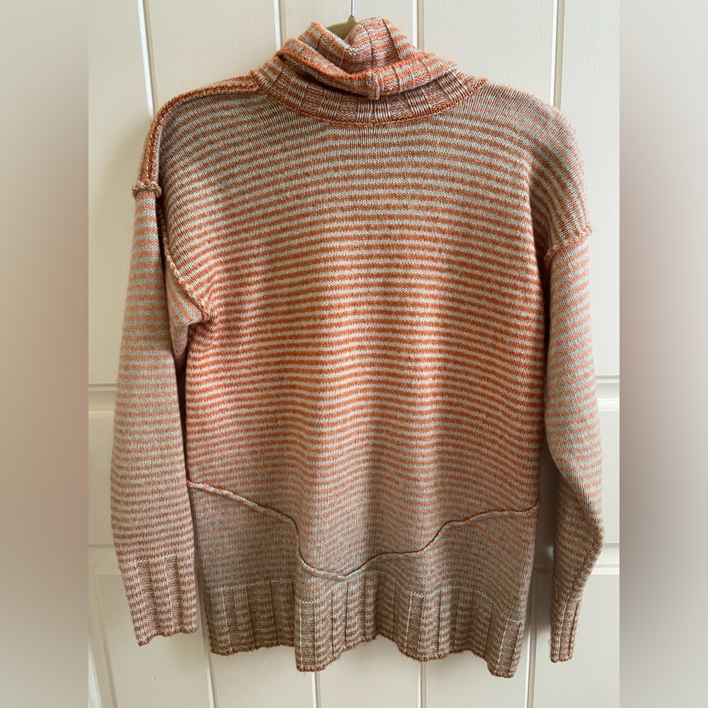 Cabi Ombré Pullover Turtleneck Sweater